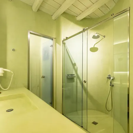 Villa Iakinthos By Mykonian Kazarte