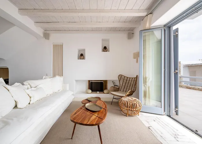 Iakinthos By Mykonian Kazarte Villa Kalafatis